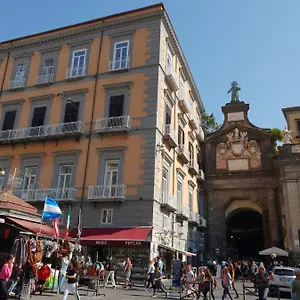 piazza-dante-22-apartment.hotels-amalfi.com/