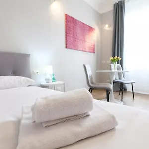 Primopiano - Meda 6 Apartamento